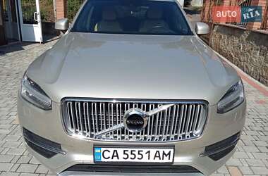 Внедорожник / Кроссовер Volvo XC90 2017 в 