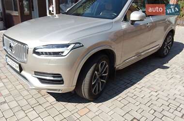 Внедорожник / Кроссовер Volvo XC90 2017 в 