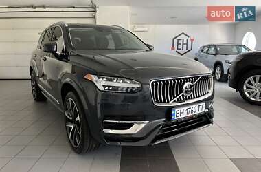 Внедорожник / Кроссовер Volvo XC90 2021 в 