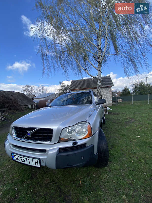 Внедорожник / Кроссовер Volvo XC90 2004 в Луцке