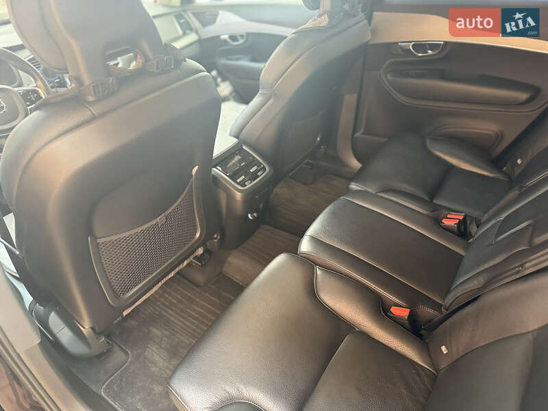 Позашляховик / Кросовер Volvo XC90 2016 в Добровеличківці