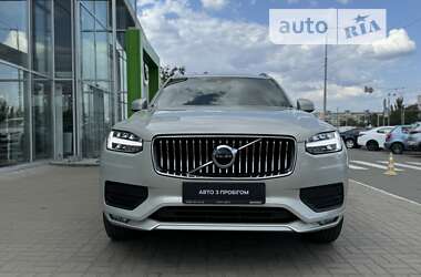 Внедорожник / Кроссовер Volvo XC90 2020 в Киеве