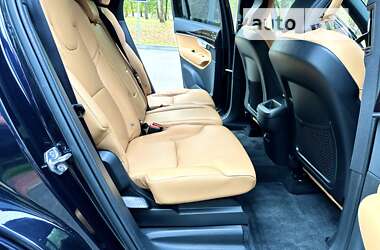 Позашляховик / Кросовер Volvo XC90 2019 в 