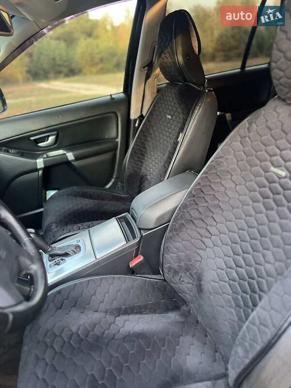 Внедорожник / Кроссовер Volvo XC90 2011 в Ратным