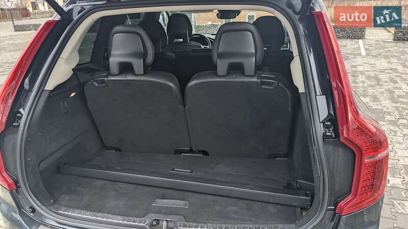 Внедорожник / Кроссовер Volvo XC90 2016 в Снятине