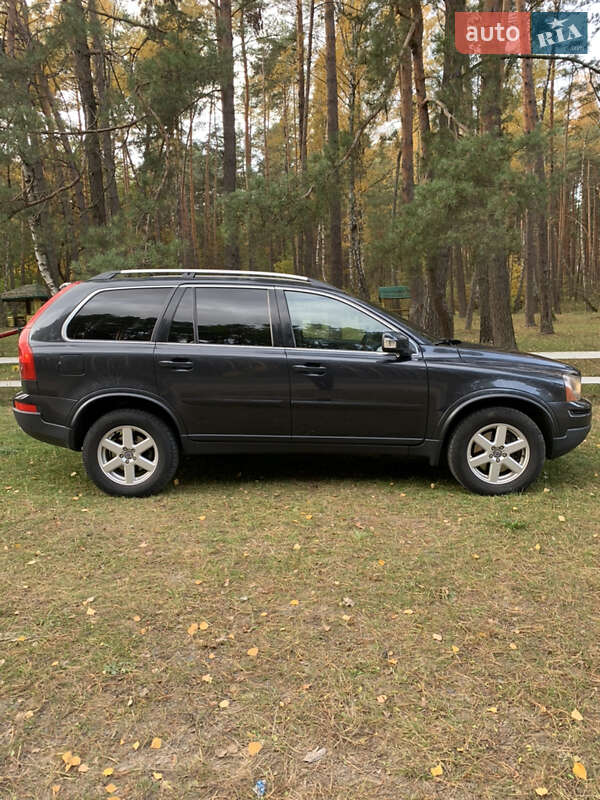 Позашляховик / Кросовер Volvo XC90 2011 в Вараші