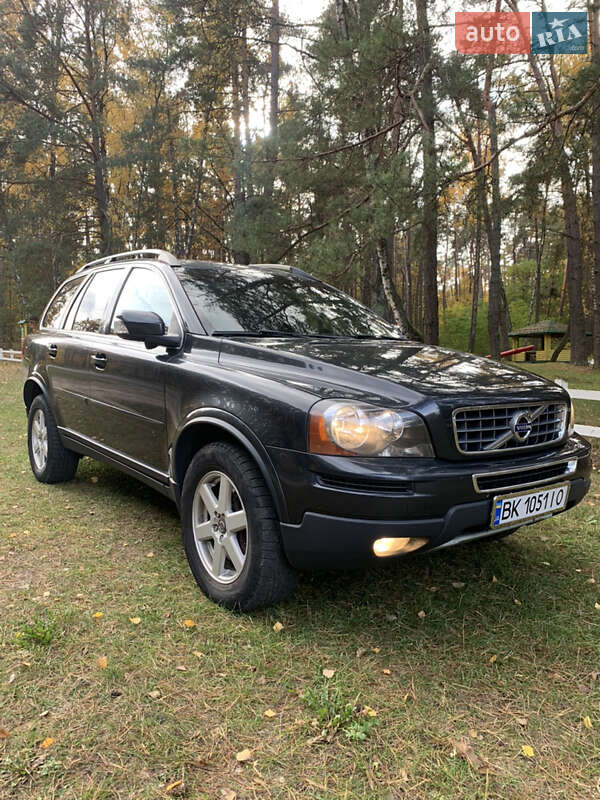 Позашляховик / Кросовер Volvo XC90 2011 в Вараші