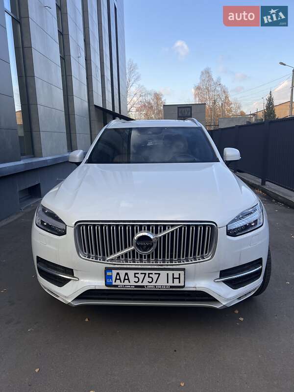 Внедорожник / Кроссовер Volvo XC90 2016 в Киеве