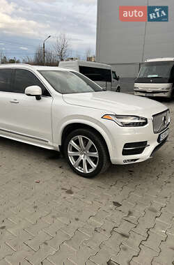 Внедорожник / Кроссовер Volvo XC90 2017 в 