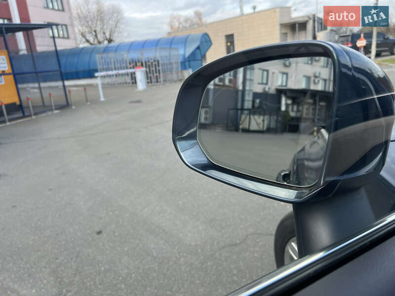 Позашляховик / Кросовер Volvo XC90 2019 в Києві