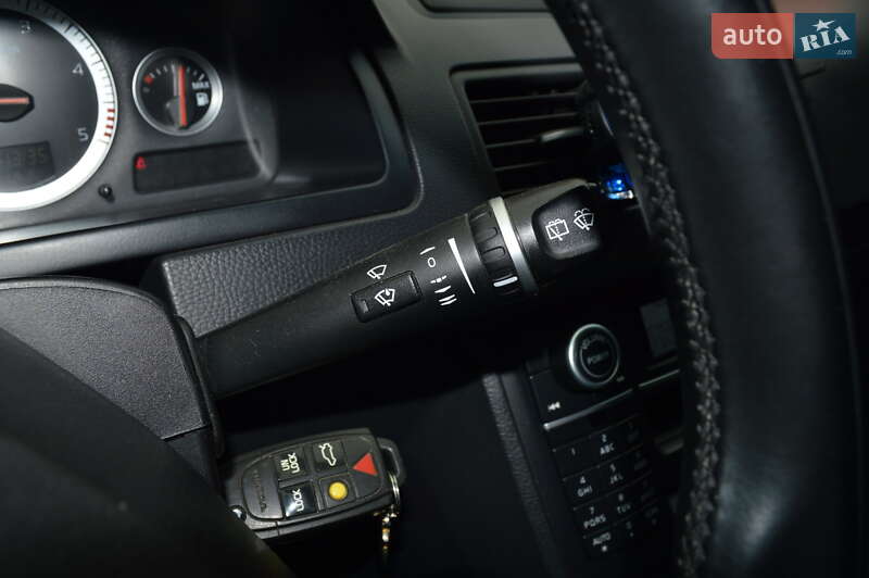 Внедорожник / Кроссовер Volvo XC90 2013 в Львове