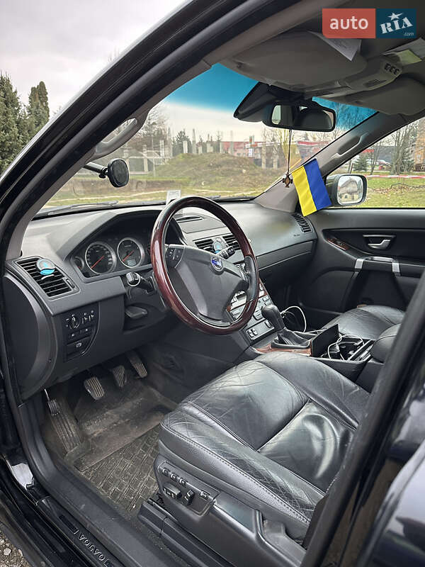 Внедорожник / Кроссовер Volvo XC90 2010 в Иршаве