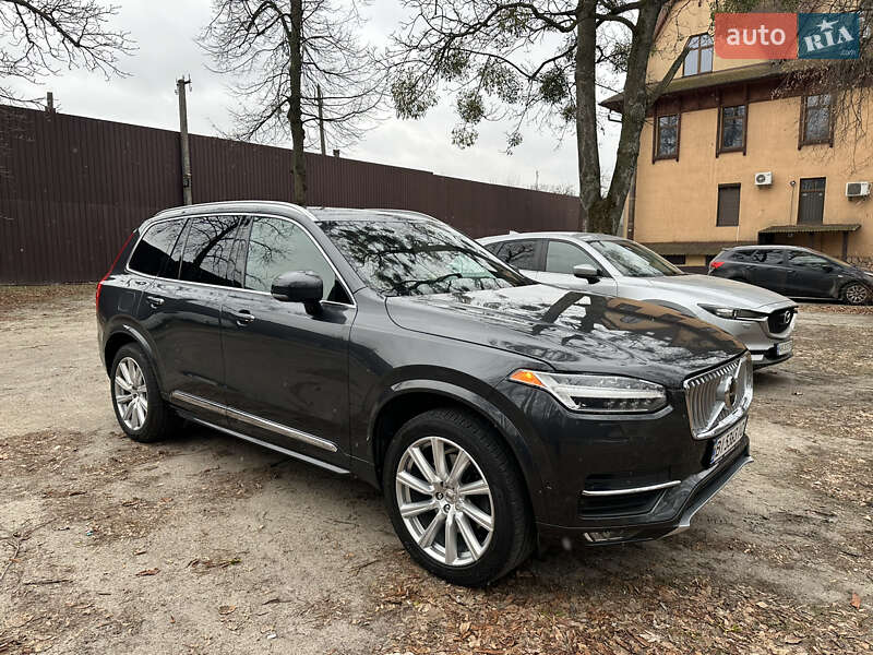 Позашляховик / Кросовер Volvo XC90 2017 в Києві