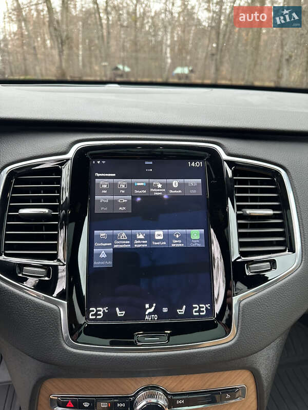 Позашляховик / Кросовер Volvo XC90 2017 в Києві
