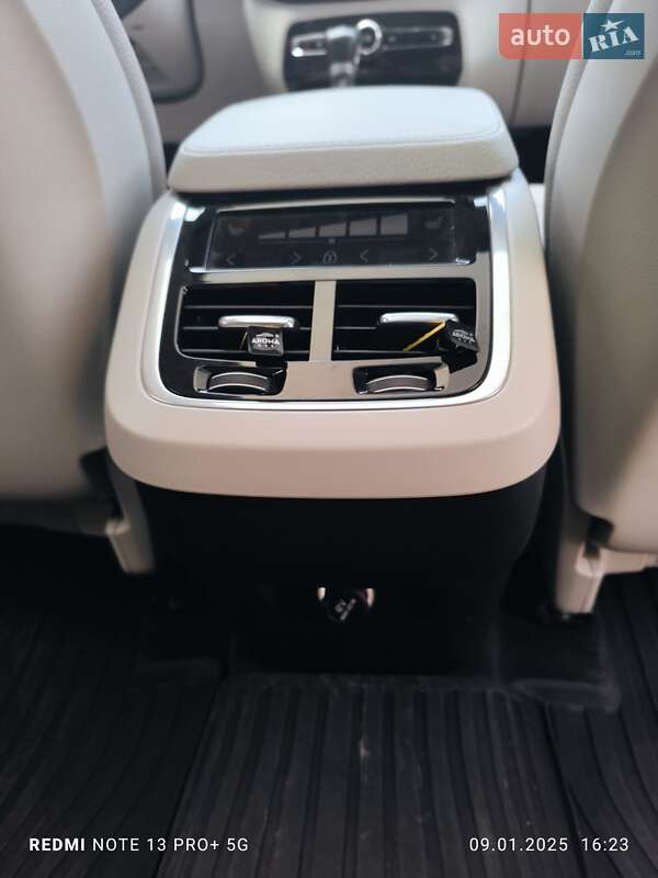 Внедорожник / Кроссовер Volvo XC90 2019 в Богородчанах