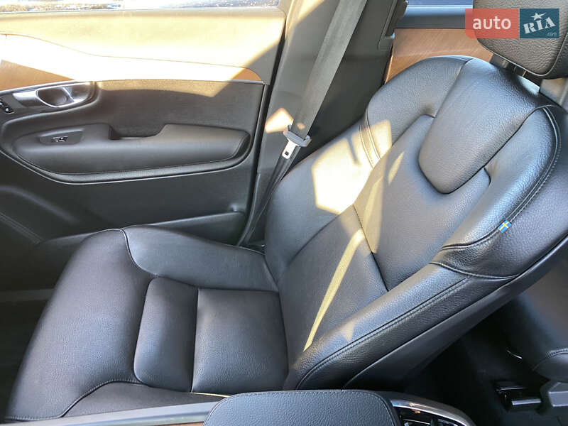 Внедорожник / Кроссовер Volvo XC90 2021 в Львове