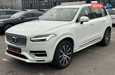 Внедорожник / Кроссовер Volvo XC90 2021 в Киеве