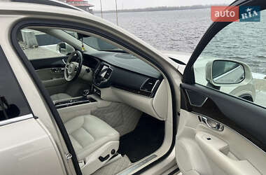 Внедорожник / Кроссовер Volvo XC90 2016 в Днепре