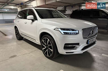 Внедорожник / Кроссовер Volvo XC90 2023 в Киеве