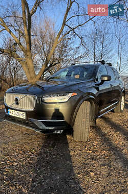 Внедорожник / Кроссовер Volvo XC90 2017 в 
