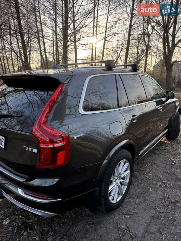 Внедорожник / Кроссовер Volvo XC90 2017 в Киеве