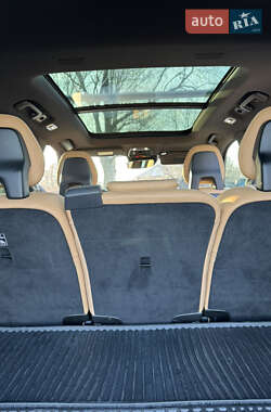 Внедорожник / Кроссовер Volvo XC90 2017 в 