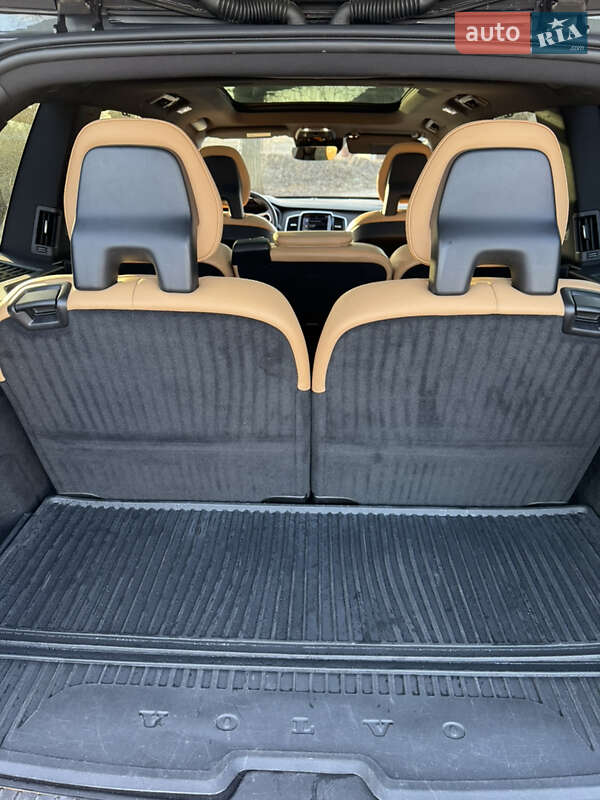 Внедорожник / Кроссовер Volvo XC90 2017 в Киеве