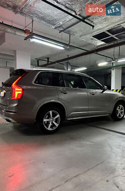 Внедорожник / Кроссовер Volvo XC90 2020 в Киеве