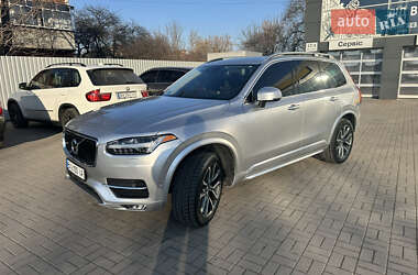 Позашляховик / Кросовер Volvo XC90 2017 в 