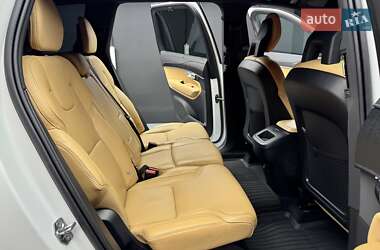 Внедорожник / Кроссовер Volvo XC90 2019 в Киеве