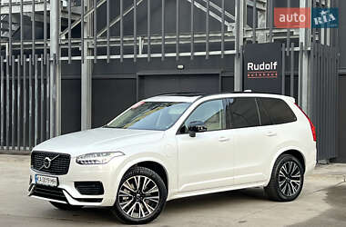 Внедорожник / Кроссовер Volvo XC90 2023 в Киеве