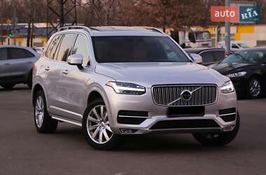 Позашляховик / Кросовер Volvo XC90 2016 в Києві