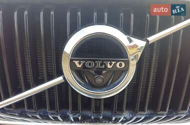 Внедорожник / Кроссовер Volvo XC90 2016 в 