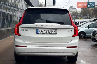 Внедорожник / Кроссовер Volvo XC90 2022 в 