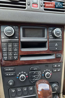 Внедорожник / Кроссовер Volvo XC90 2012 в 