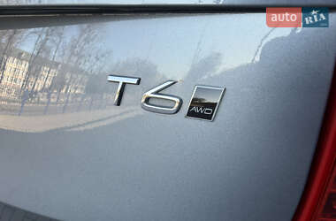 Позашляховик / Кросовер Volvo XC90 2016 в 