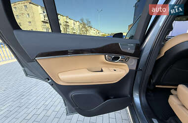 Позашляховик / Кросовер Volvo XC90 2016 в 