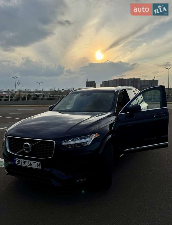 Volvo XC90 2016