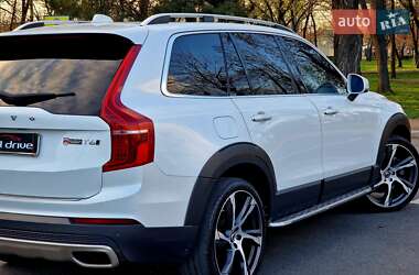 Внедорожник / Кроссовер Volvo XC90 2015 в 