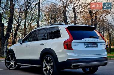 Внедорожник / Кроссовер Volvo XC90 2015 в 