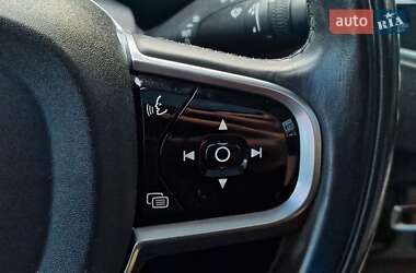 Внедорожник / Кроссовер Volvo XC90 2015 в 