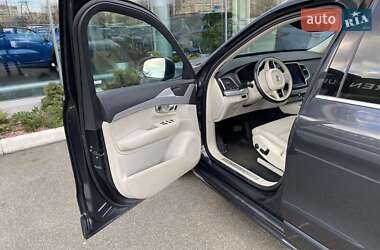 Внедорожник / Кроссовер Volvo XC90 2016 в 