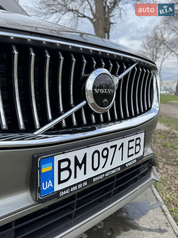 Позашляховик / Кросовер Volvo XC90 2019 в Сумах