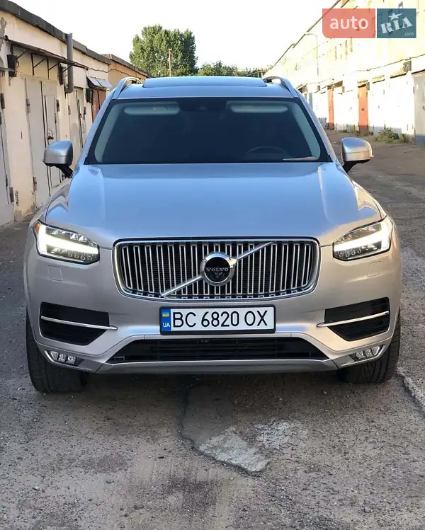 Volvo XC90