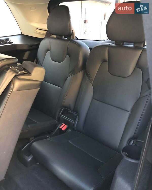 Внедорожник / Кроссовер Volvo XC90 2015 в Тернополе