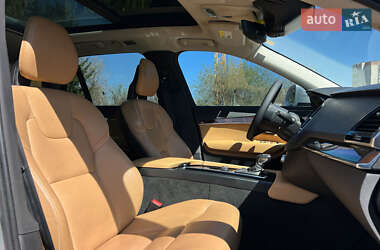 Позашляховик / Кросовер Volvo XC90 2016 в 