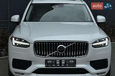 Внедорожник / Кроссовер Volvo XC90 2019 в 