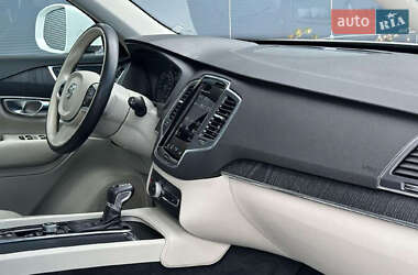 Внедорожник / Кроссовер Volvo XC90 2019 в 