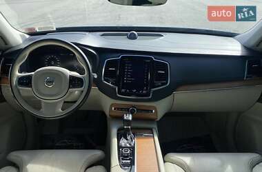 Внедорожник / Кроссовер Volvo XC90 2015 в 
