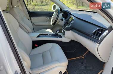 Внедорожник / Кроссовер Volvo XC90 2020 в 